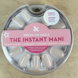 Olive & June The Instant Mani Nails MEDIUM French Tip Press On